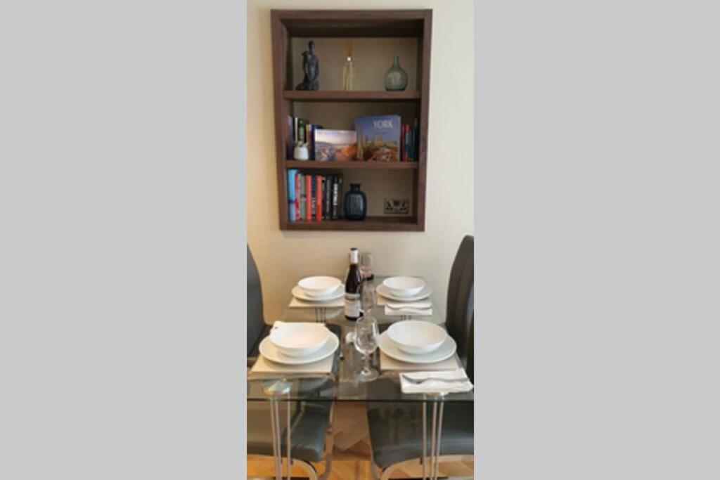 Luxury One Bedroom Apartment Within The City Walls York Exteriér fotografie